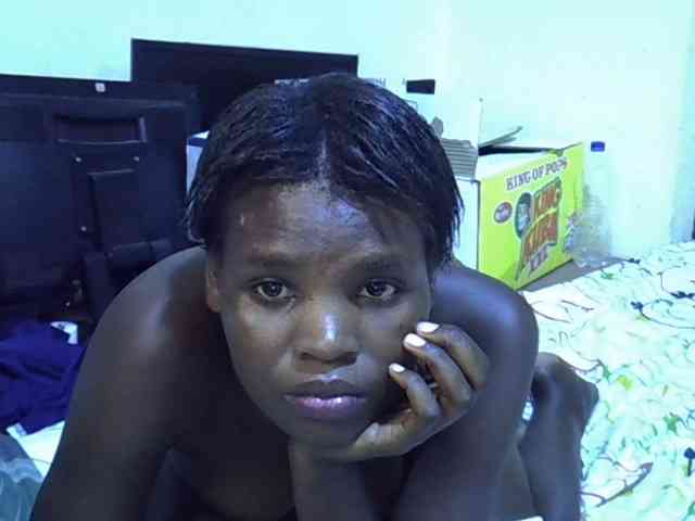 Cute-aliyah webcam