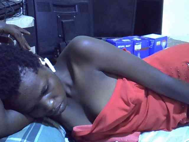 Cute-aliyah webcam