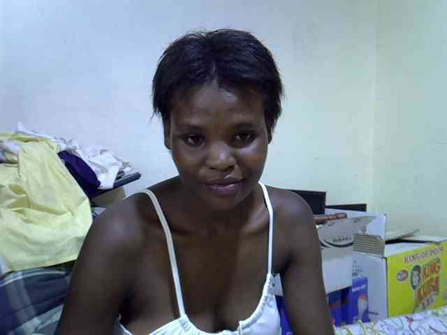 Cute-aliyah webcam
