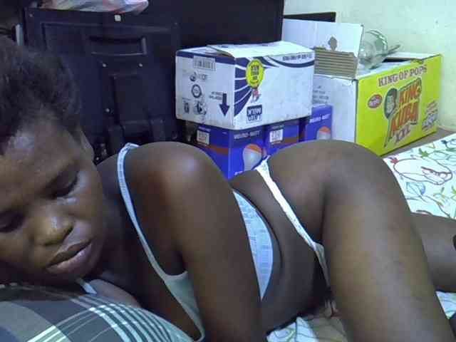 Cute-aliyah webcam