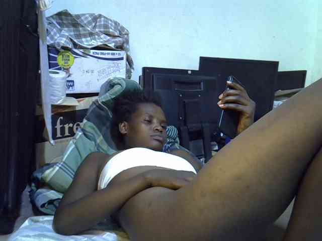 Cute-aliyah webcam