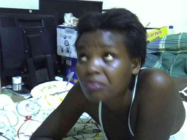 Cute-aliyah webcam