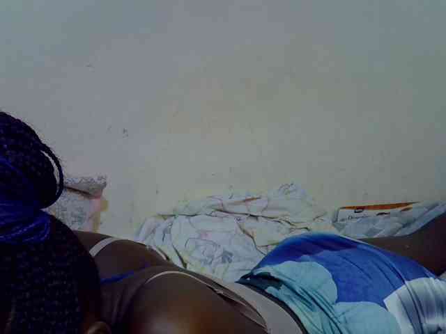Cute-aliyah webcam
