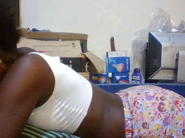Cute-aliyah webcam