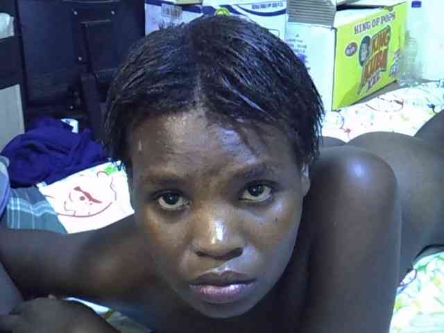 Cute-aliyah webcam