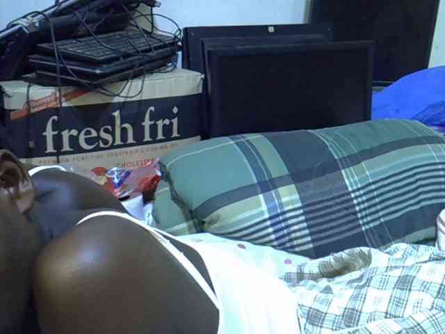 Cute-aliyah webcam