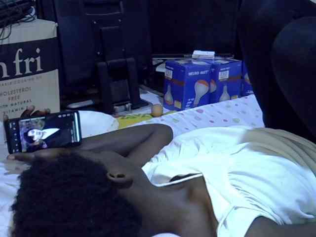 Cute-aliyah webcam