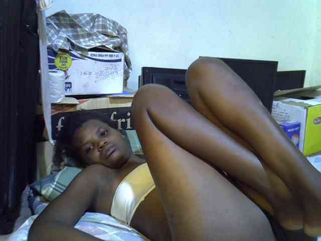 Cute-aliyah webcam