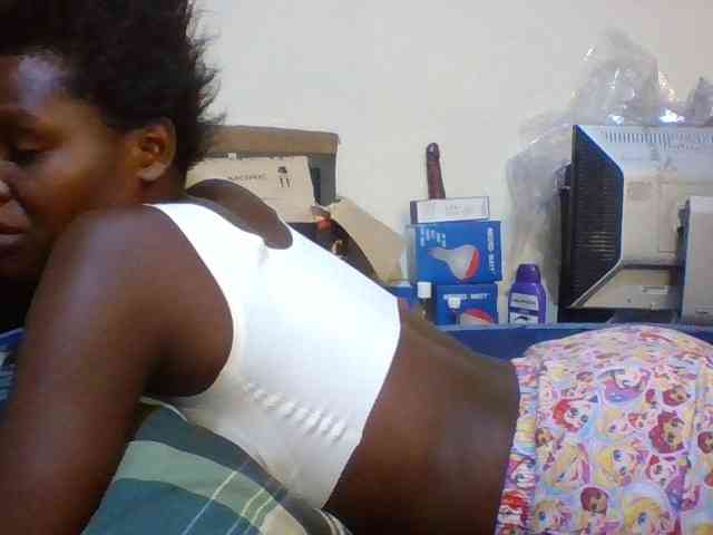 Cute-aliyah webcam