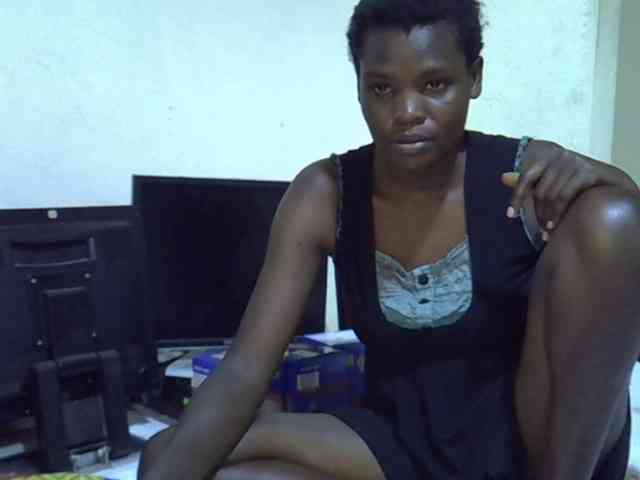 Cute-aliyah webcam