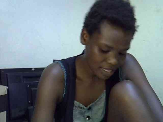 Cute-aliyah webcam