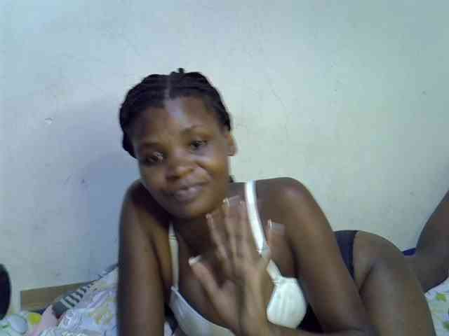 Cute-aliyah webcam