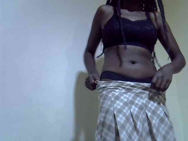 Cute-aliyah webcam