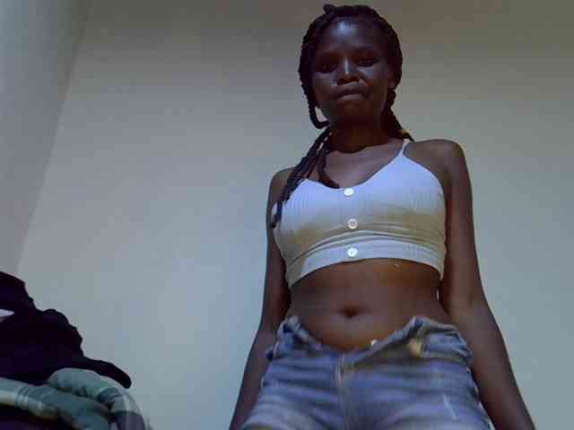 Cute-aliyah webcam
