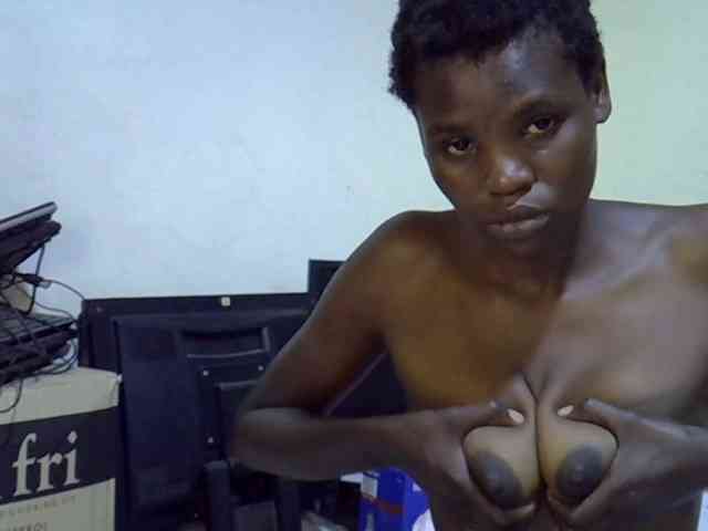 Cute-aliyah webcam