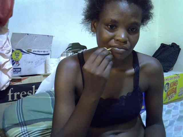Cute-aliyah webcam
