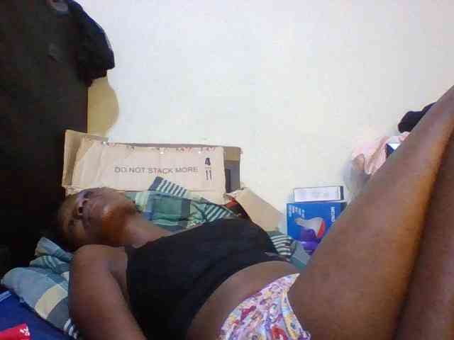Cute-aliyah webcam