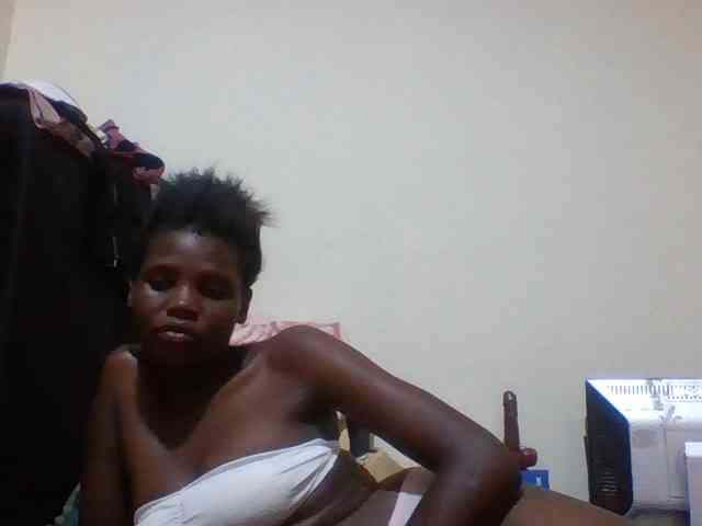 Cute-aliyah webcam