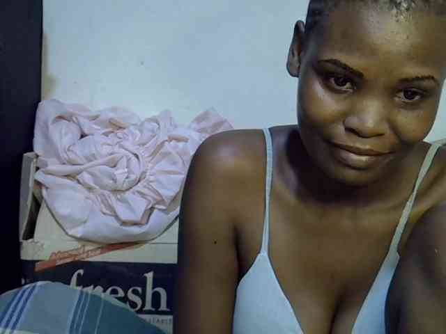 Cute-aliyah Live Webcam on BongaCams