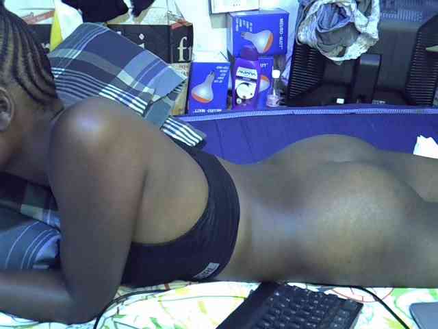 Cute-aliyah webcam