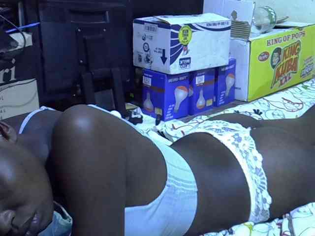 Cute-aliyah webcam
