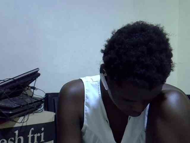 Cute-aliyah webcam