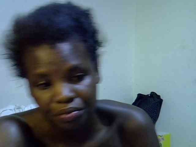 Cute-aliyah webcam