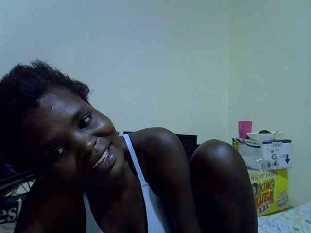 Cute-aliyah webcam