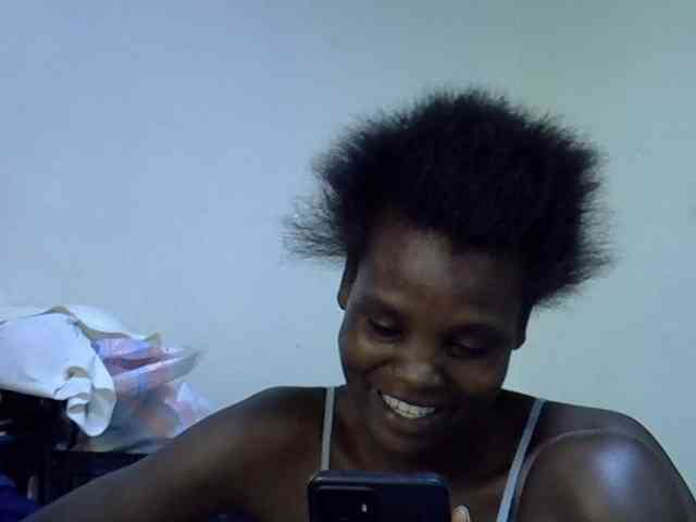 Cute-aliyah webcam
