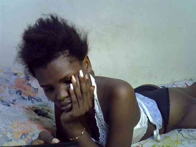 Cute-aliyah webcam