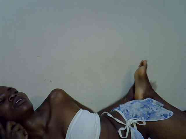 Cute-aliyah webcam