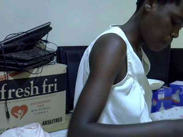 Cute-aliyah webcam