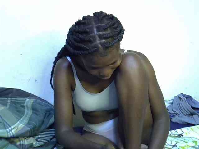 Cute-aliyah webcam