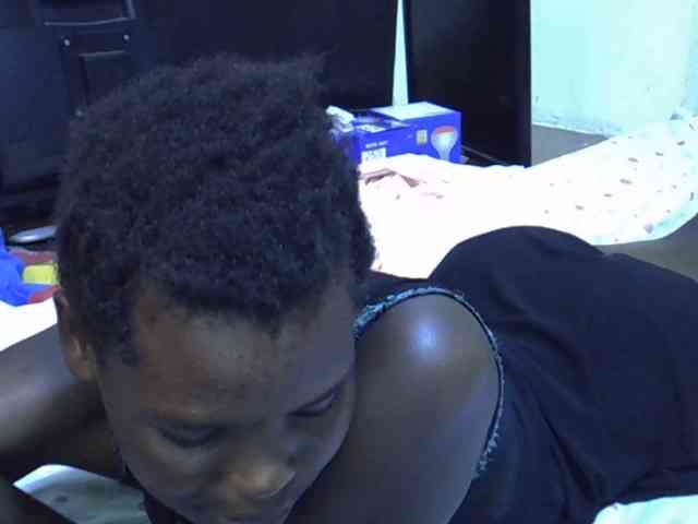 Cute-aliyah webcam