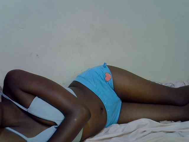 Cute-aliyah webcam