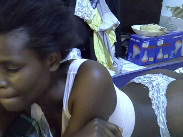 Cute-aliyah webcam