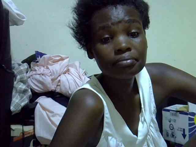 Cute-aliyah webcam
