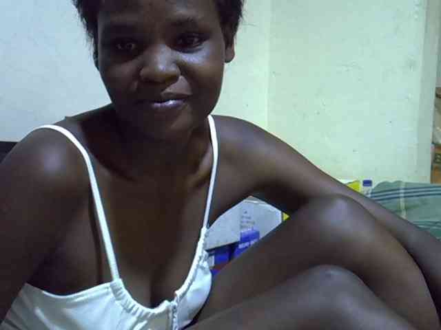 Cute-aliyah webcam