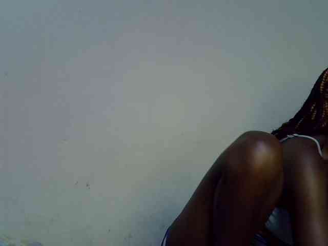 Cute-aliyah webcam