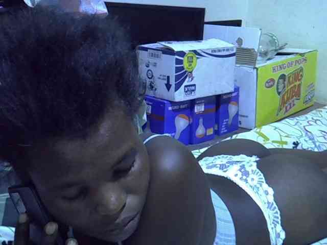 Cute-aliyah webcam
