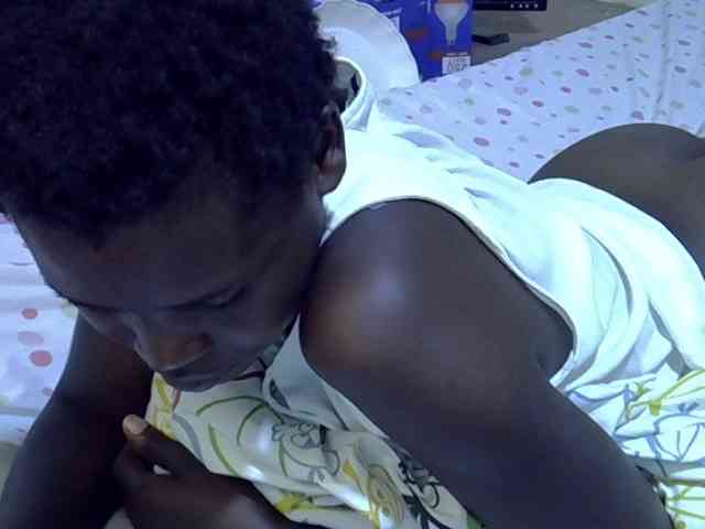 Cute-aliyah webcam