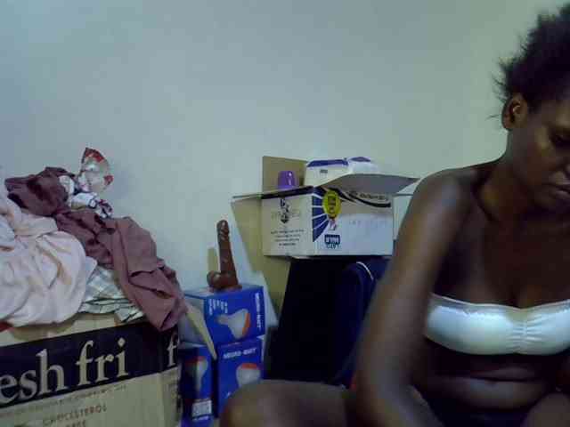 Cute-aliyah webcam