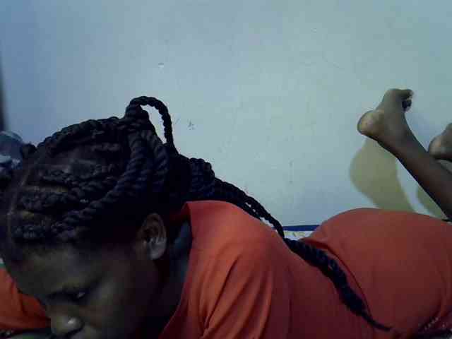 Cute-aliyah webcam