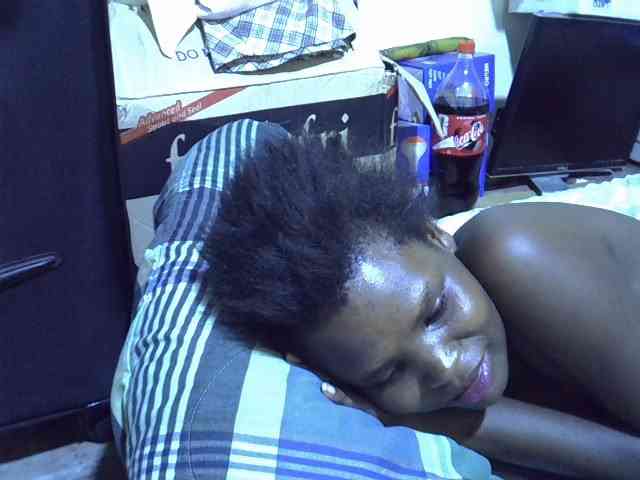 Cute-aliyah webcam