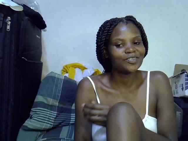 Cute-aliyah webcam