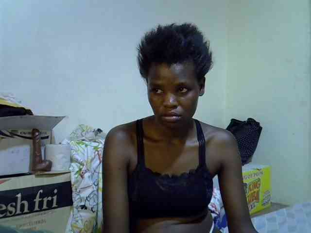 Cute-aliyah webcam