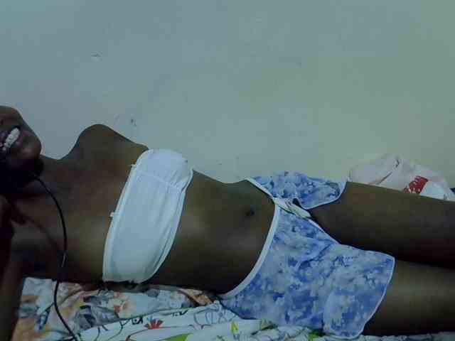 Cute-aliyah webcam