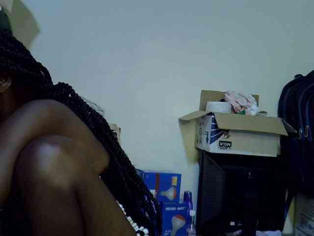 Cute-aliyah webcam