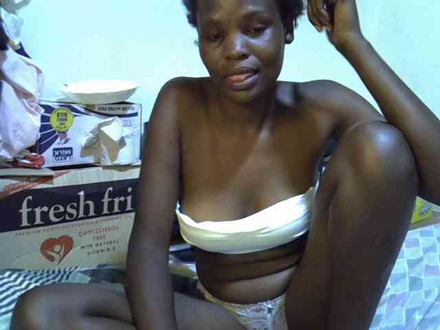 Cute-aliyah webcam
