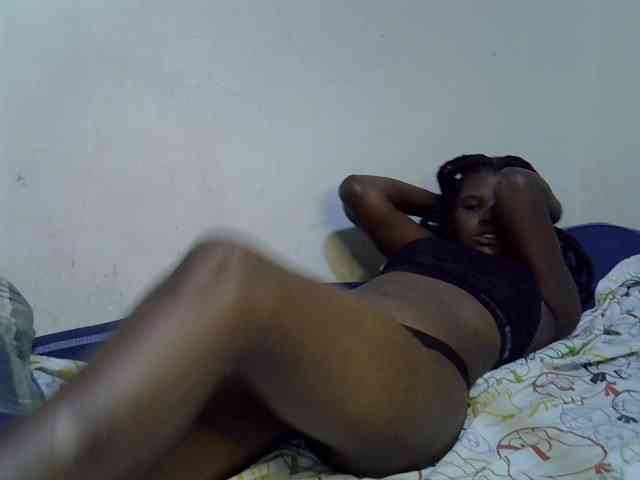 Cute-aliyah webcam